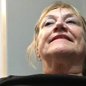 Meet your Posher, Loretta